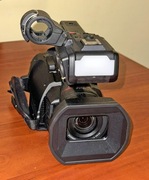 Kamera profesjonalna PANASONIC HC-X2000 + dwa akumulatory i ładowarka