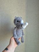 Maskotka Nosorożec Handmade – pluszak ręcznie robiony prezent dla dziecka
