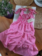 Sukienka dziewczęca w rozmiarze 152 