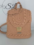 Szydełkowany elegancki beżowy plecak z podszewką handmade 