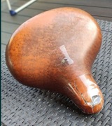 Uszkodzone siodełko Selle Royal Drifter brązowe 