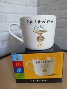 Kubek Friends McDonald's - fontanna 