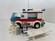 LEGO City 7890 Ambulans