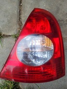 lampa clio 2 storia 2007 prawa prawy tyl