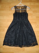 Savida mała czarna koronka roz 36