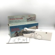 Maszyna do szycia ręczna na baterie Sun vintage retro nowa sprawna lata 90
