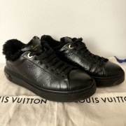 Louis Vuitton Time Out ocieplane sneakersy damskie skóra monogram 38 / 39 