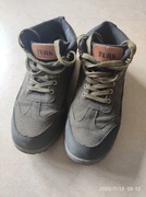 Mocne i solidne buty