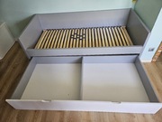 Łóżko z wysuwaną szufladą 