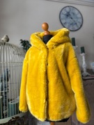 Żółte futerko Zara