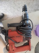 Młotowiertarka HILTI TE22