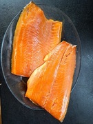 Łosoś wędzony na zimno.