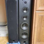 Wzmacniacz i dwie kolumny