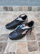 Buty piłkarskie korki American Club roz. 37