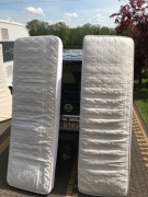 2 materace do przyczepy kempingowej 