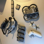 DJI Avata Explorer Combo (DJI Goggles Integra)+5 bateri+plecak_stan idealny