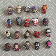 Super duży zestaw nowych 20 przypinek do Crocs, Jibbitz, Marvel , Iron Man 