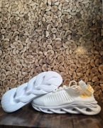 Nowoczesne Białe Sneakersy Mliesmile – Lekkie i Przewiewne – Rozmiar 44
