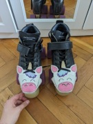 Wrotki marki Riedell model 126, rozmiar US 5/37