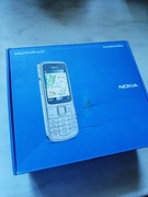 Pudełko z akcesoriami do Nokia 2710 Navigator 