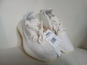 adidas Yeezy Boost 350 V2 „Bone”