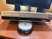 DVD PLAYER/VIDEO CASSETTE RECORDER