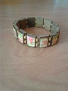 Drewniana bransoletka na gumce decoupage róże bdb