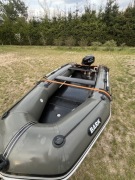 Ponton BARK 360 + silnik Storm 18HP (2-suw) + przyczepka.