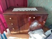 Komoda z okresu PRL