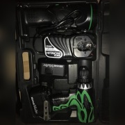 Wiertarko-wkrętarka Hitachi Ds14DvF3 