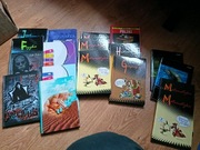 Zeszyty w kratkę ,linie nowe w twardej ok