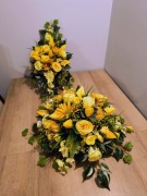 Stroik na grób, kompozycja na cmentarz, wiązanka z wazonem , zestaw.M22K