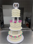 Stojak okrągły na tort weselny, trzy piętrowy