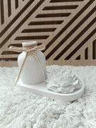 Zestaw podstawka wazon wazonik piwonia dekoracje figurki ozdoby