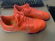 Buty Nike react gato 45r