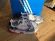 Adidas falcon białe sneakersy Nowe stylowe  