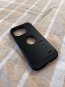 Etui Spigen Tough Armor iPhone 15 Pro
