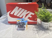 Hot wheels nissan super cena