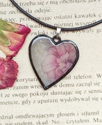 Naszyjnik z zawieszką w kształcie serca