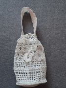 Torebka-woreczek szydełkowy