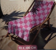 ręcznik plażowy z mikrofibry w różową kratkę