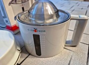 Wyciskarka Presa do wyciskania owoców cytrusowych Clatronic ZP 2133