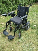 WOZEK INWALIDZKI ELEKTRYCZNY MERCEDES STAN NOWY KUPIONY WRZESIEN 24 ROKU