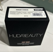 Sugar cookie Easy Bake Huda Beauty