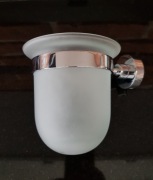 Uchwyt pojemnik na szczotkę WC szkło matowe chrom Stella Classic 07.430