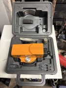 Niwelator optyczny Format