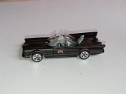 Hot wheels batmobil