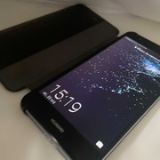 Smartfon Huawei P10 lite (WAS-LX1) z pokrowcem