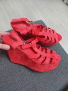 Malinowe koturny sandały H&M 39