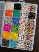 Zestaw koralików do robienia bransoletek 1500pcs+